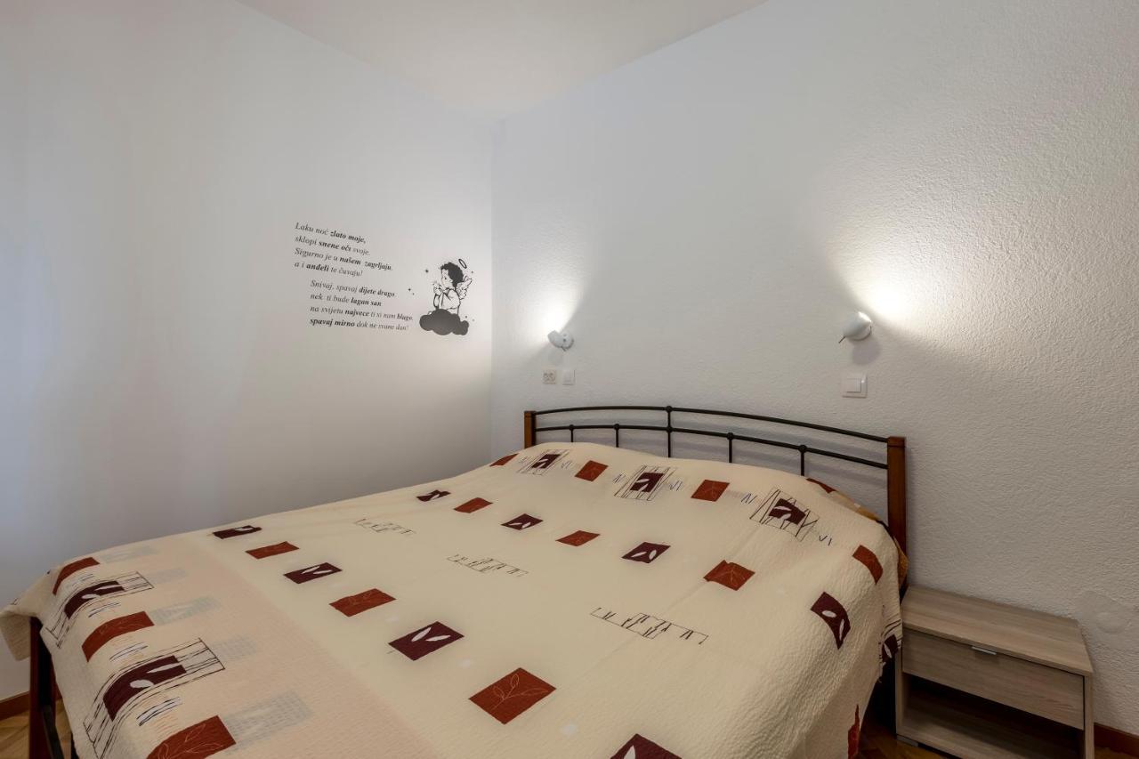 Apartament House With Private Pool Magdalena Podstrana Zewnętrze zdjęcie